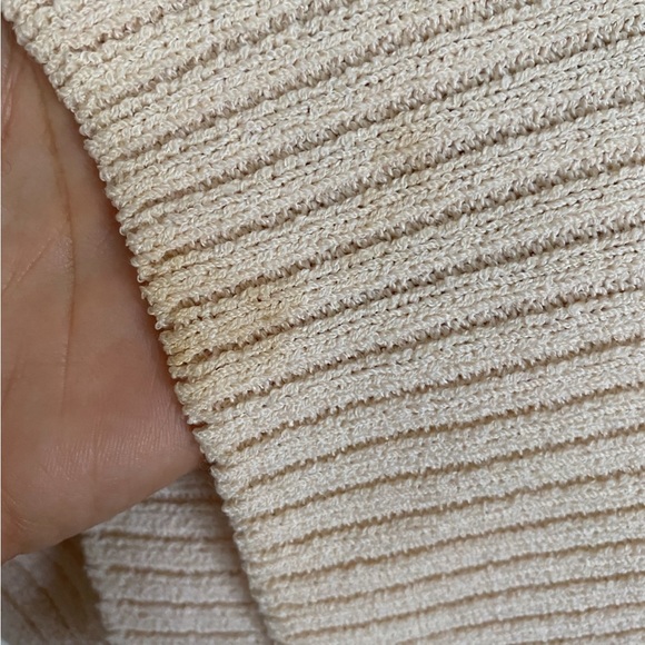 St. John Sport sweater - Picture 2 of 3